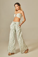 Lydia Set in Distressed Print